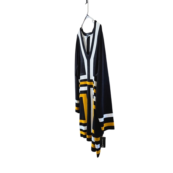 PLUS SIZE****INC International Concepts Black and Gold Geometric Dress - Picture 7 of 9